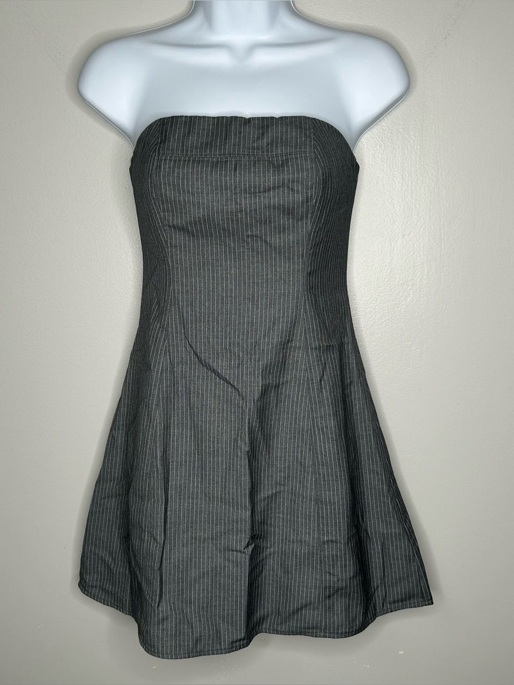 Le Lis Strapless Grey Pinstriped Mini Dress Size XS